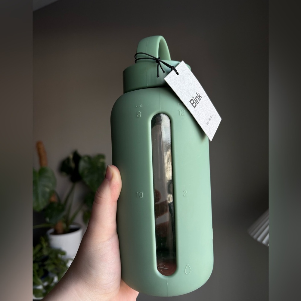 NWT Bink Glass Water Bottle